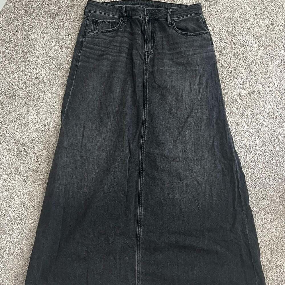 American Eagle Women's Black Skirt